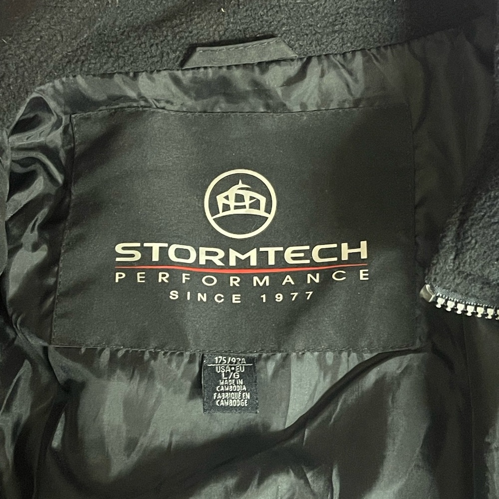 Stormtech Performance men’s jacket size Large - Picture 3 of 3